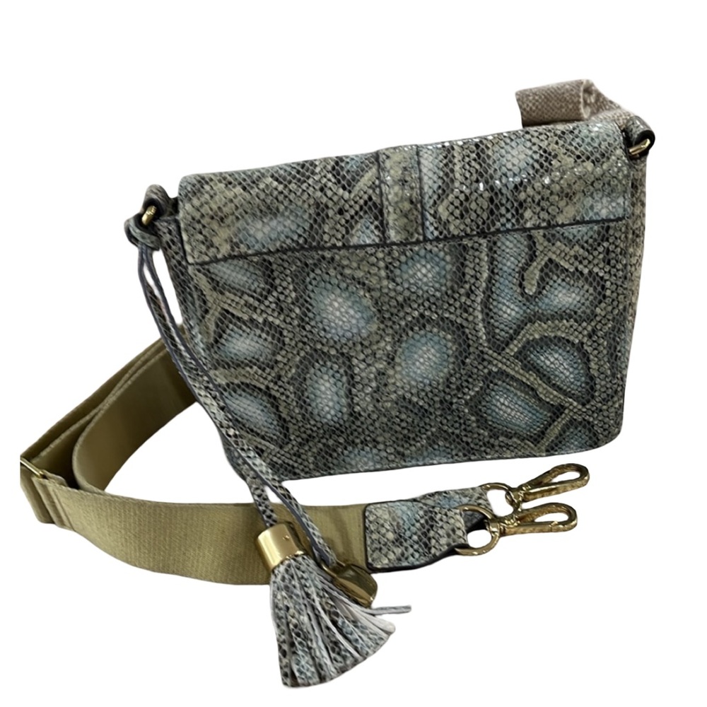 G.I.L.I. Snakeskin Print Crossbody Bag Green Blue Gold Hardware OS - Picture 4 of 9